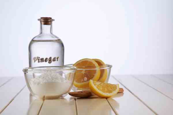 Baking Soda and Vinegar: A Magic Duo