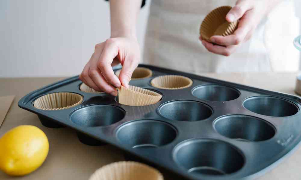 How to Clean Glass Bakeware