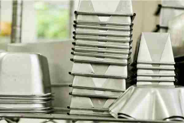 How Aluminized Steel Bakeware is Made